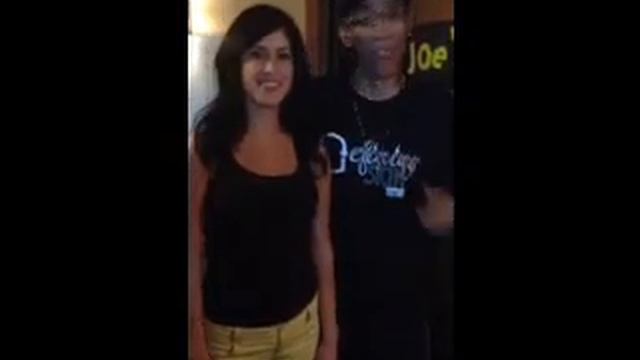 Ted WIlliams stops by Average Joe's New Albany смотреть онлайн