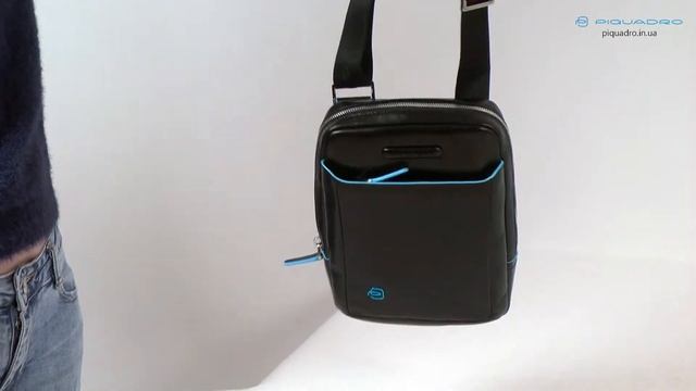 Сумка Piquadro верт. с отдел. для iPad mini на ремне BL SQUARE/Black CA3084B2 N смотреть онлайн