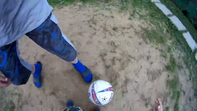 Высшая Лига Дачного Футбола! смотреть онлайн