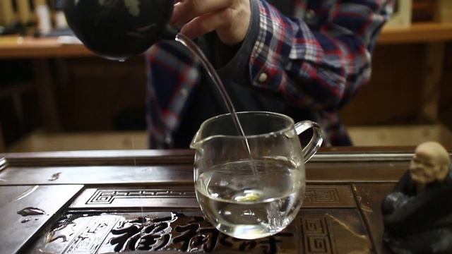 Чайник, Цзяньшуйская керамика (moychay.ru) # 4041, 140 мл/Teapot, (moychay.ru) # 4041, 140 ml. смотреть онлайн