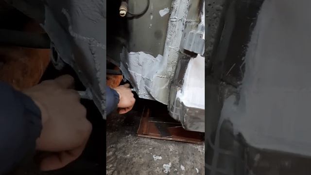 Востановление Ford Scorpio, переварка днища и порогов смотреть онлайн