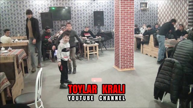 Gitarada Reqs Oyun Havası Gitara Elsever / Sintez Xeyyam