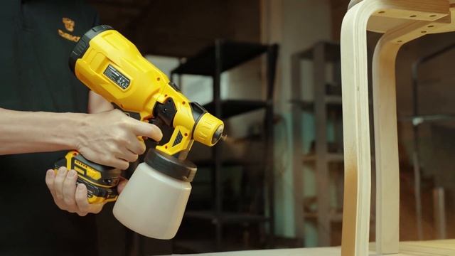 DEKO TOOLS. DKSG20Q1Y Spray Gun Display. смотреть онлайн