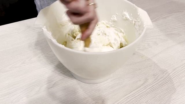 Миндальная Меренга/Печенье к Чаю из Трёх Ингредиентов/Вкусняшка к Кофе смотреть онлайн