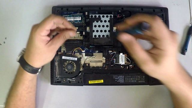 Lenovo G500 HDD SSD Replacement смотреть онлайн
