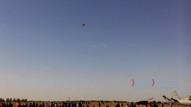 25 лет Ростовскому авиаполку смотреть онлайн