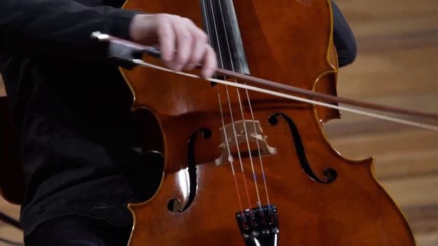 Рустам Комачков Бах Сюита №1(Прелюдия) R.Komachkov Bach Suite no.1 (Prelude) смотреть онлайн