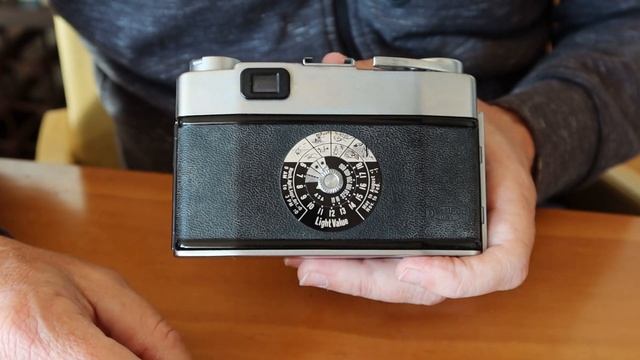 Olympus 35-S Rangefinder Camera смотреть онлайн