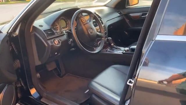 2008 Mercedes-Benz C-Class 4dr Sdn 3.0L 4MATIC смотреть онлайн