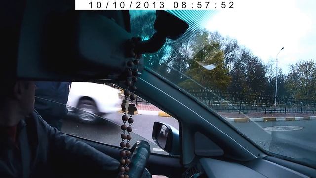 Остановил посмотреть как светят ПТФ смотреть онлайн