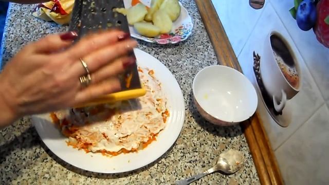 САЛАТ РУССКАЯ КРАСАВИЦА. ОЧЕНЬ НЕЖНЫЙ И ВКУСНЫЙ | Irina Belaja смотреть онлайн