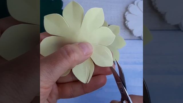 "Ромашки" из фоамирана Аксессуар для волос смотреть онлайн