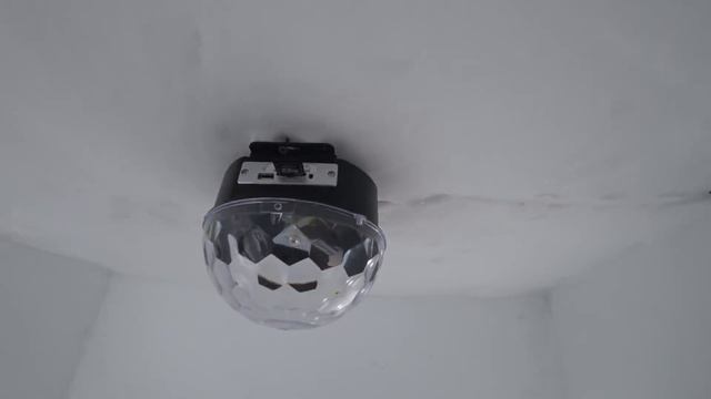 Как не сдохнуть на горнолыжном курорте смотреть онлайн