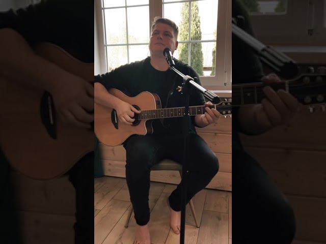 ПЕСНЯ О ЧУДЕ НА ВОЙНЕ!/ ВСЕМ ВЕТЕРАНАМ ВЕЛИКОЙ ОТЕЧЕСТВЕННОЙ ВОЙНЫ ПОСВЯЩАЕТСЯ! смотреть онлайн