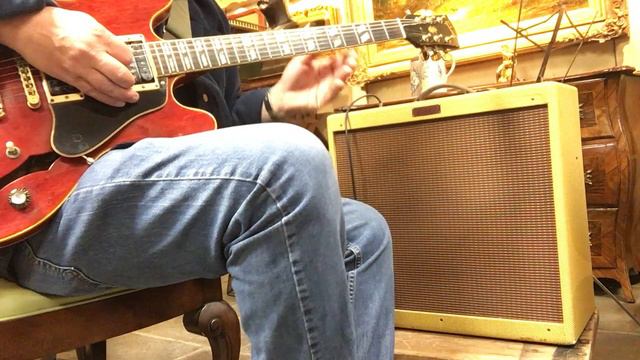 Fender Blue DeVille, 4 x 10 Alnico, Modified overdrive channel смотреть онлайн