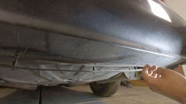 HOW TO REMOVE THE REAR BUMPER ON A 1998 LEXUS LS400 смотреть онлайн