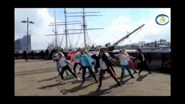 Флешмоб в Германии (Flash mob) в разных городах смотреть онлайн