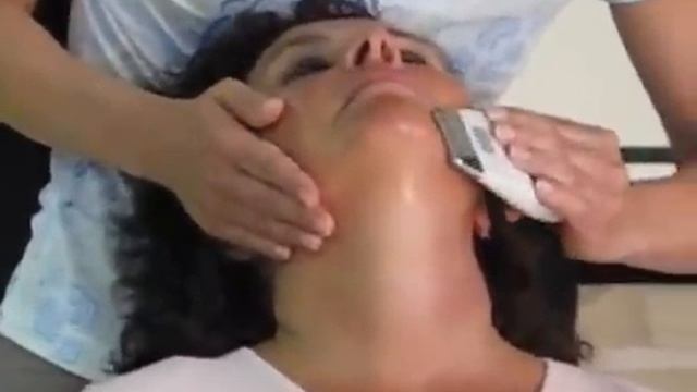 Nuskin Vietnam Ha va Tuan Anh 117 Cong Quynh Q1 TPHCM смотреть онлайн