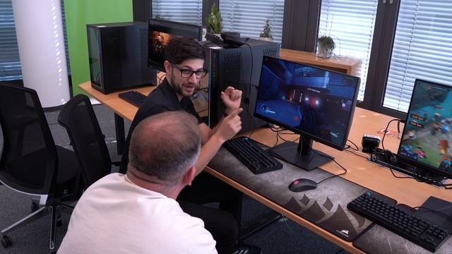 How does NVIDIA benchmarks gaming experience? + Demos of new tools! смотреть онлайн