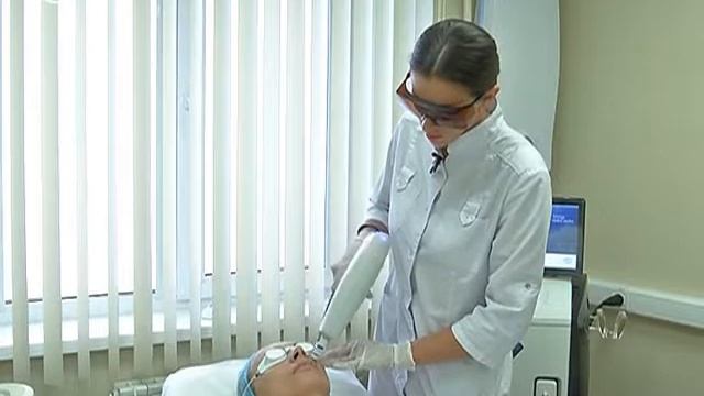 Процедура лазерного омоложения смотреть онлайн