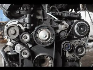 DAF 105 Оборвало паразитный ролик ремня генератора