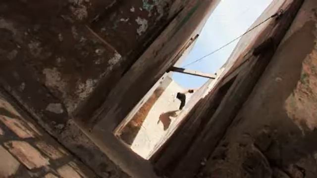 Вот что значит паркур)!!!!! смотреть онлайн