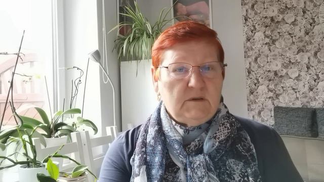 ЖИЗНЬ БЬЁТ КЛЮЧОМ! / 912 смотреть онлайн