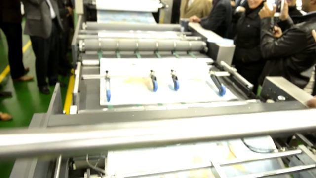 Скоростное ламинирование на промышленных ламинаторах GMP смотреть онлайн