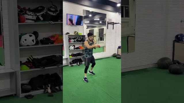 Boxing Ball Боксёрский Мячик смотреть онлайн
