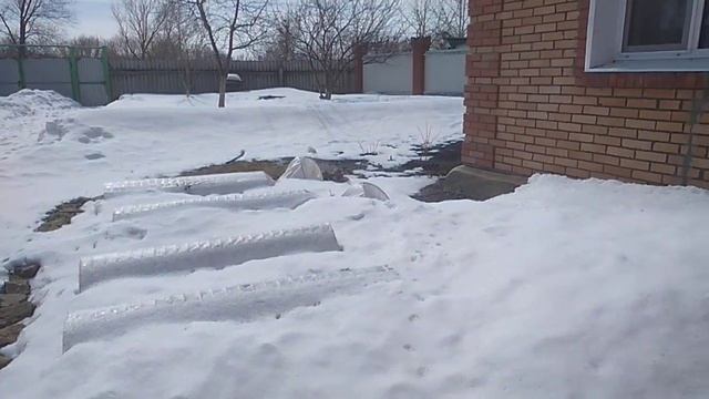 Как выдержали зиму укрытия для роз . Когда открывать розы. смотреть онлайн