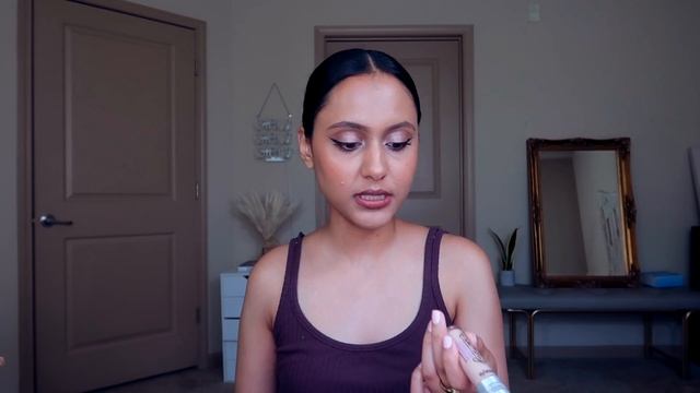 my everyday makeup drawer for may 2022! elf, colourpop, merit beauty + more смотреть онлайн