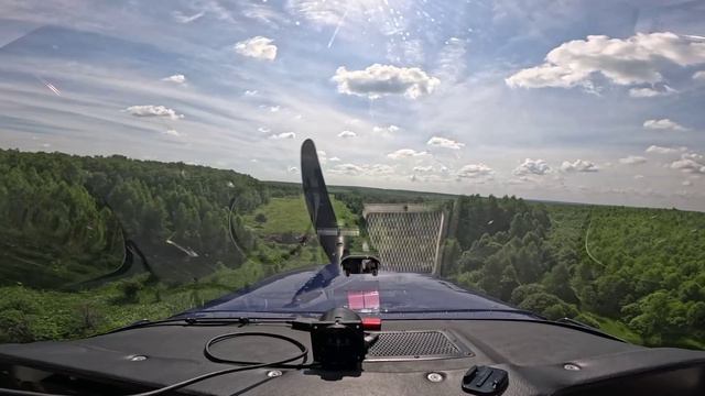 Полет из Новинок в Сонино и обратно на самолете Cessna 172. смотреть онлайн