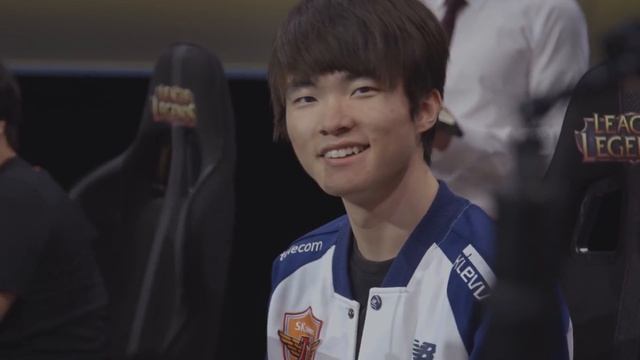 10 САМЫХ БОГАТЫХ КИБЕРСПОРТСМЕНОВ [ЧАСТЬ 2] смотреть онлайн