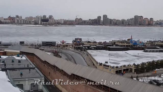 Казань Кремль Казанка Обзор побережья с кремлевского холма смотреть онлайн