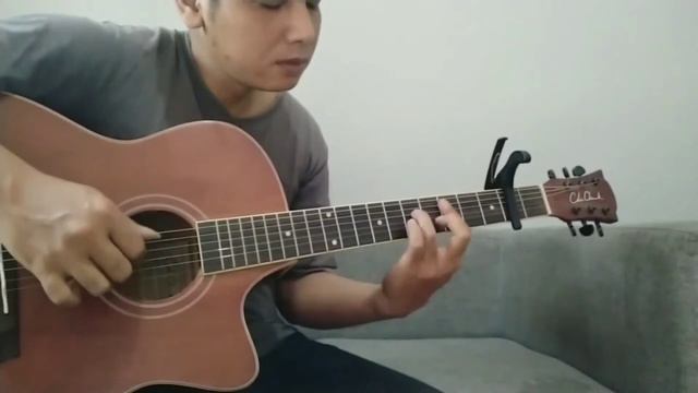 QUEEN - We Are The Champion (Fingerstyle Guitar Cover) Acoustic смотреть онлайн