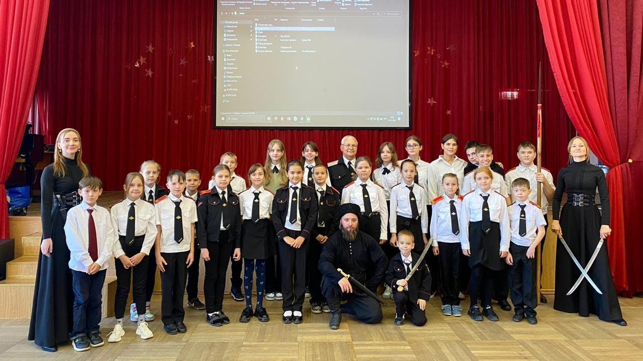 Выступление в Школе 93 Краснодар Школа Корогод смотреть онлайн