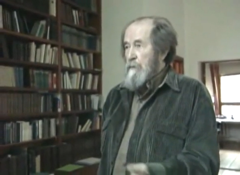 Мерзавец и лгун соЛЖЕницын, продавал Родину оптом и в розницу!!! смотреть онлайн