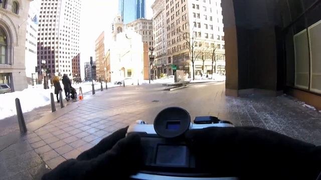 Street Photography on FILM with the Canon AE-1 (POV) смотреть онлайн