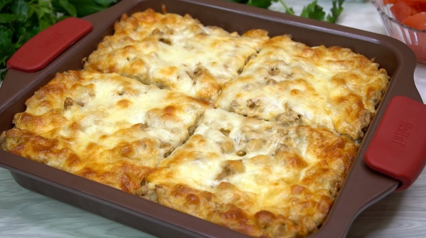 Просто, но родные обожают! Есть картофель и немного фарша тогда Вам сюда смотреть онлайн