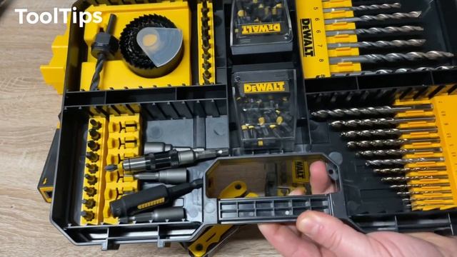 DEWALT TOOL ACCESSORY смотреть онлайн