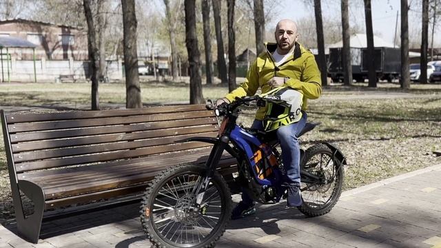 SURRON Sur-Ron Light Bee X version 2023 г. Лучший мотоцикл для новичка эндуро? смотреть онлайн