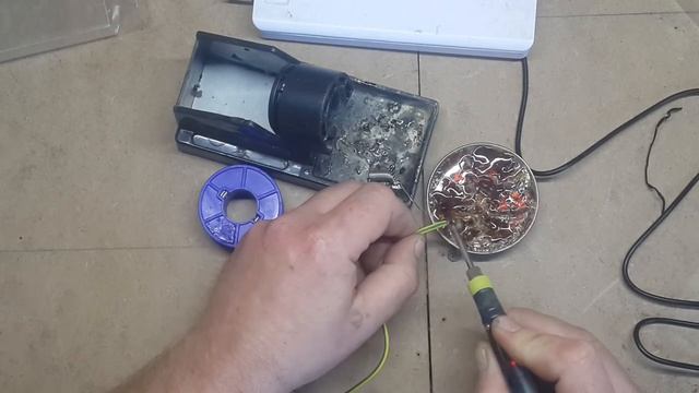 Обзор паяльника 5 вольт 8 ватт (USB) всего за пару долларов с алиэкспресс смотреть онлайн