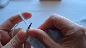 Как связать чепчик для взрослого спицами / Как связать шапку / Knitting bonnet tutorial / часть 3