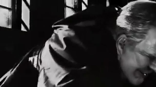 Sin City - Я не могу оторвать глаз от тебя смотреть онлайн