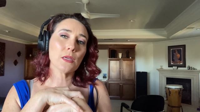 Vocal Coach Reacts Encanto - Surface Pressure | WOW! She was... смотреть онлайн