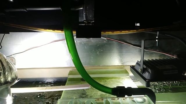 Мутная зеленая вода в аквариуме УФ Стерилизатор UV-H18 смотреть онлайн