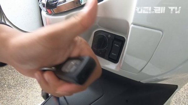 12 TIPS AND TRICKS FOR HONDA PCX 160