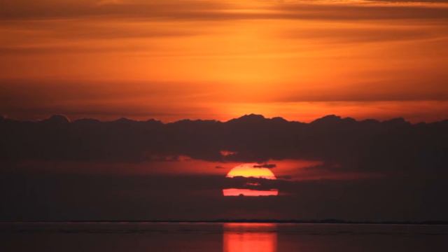 Закат, Азовское море, Утлюкский лиман, Федотова коса, 22.08.13 смотреть онлайн