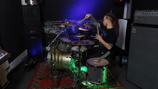 Делаем мощный брэйк из песни Bleed группы Meshuggah смотреть онлайн