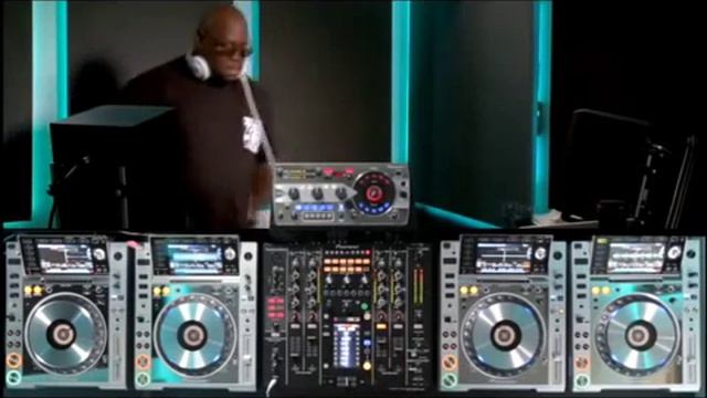 Carl Cox Djsound Show 2013 Playing Cross Beat - Huracan ( Original Mix ) [ HIGH CONTRAST ] смотреть онлайн